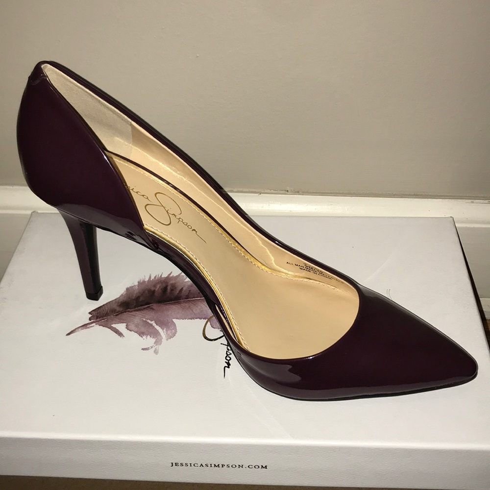 Jessica Simpson “Livvy” heels